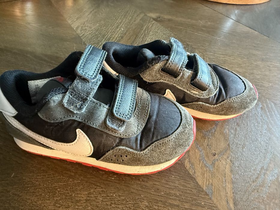 Nike md valiant rozmiar 27