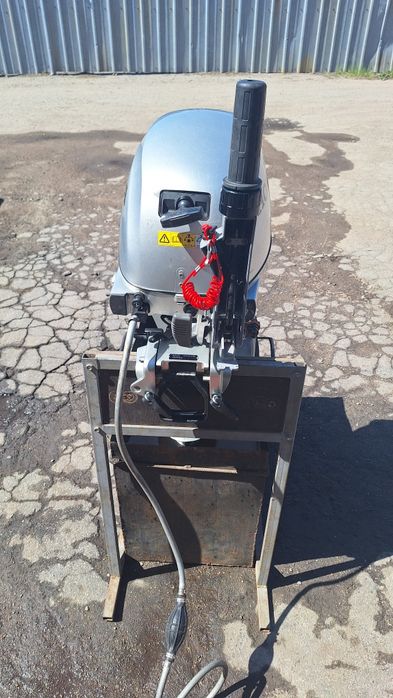 Лодочный мотор HONDA-10,2014год.