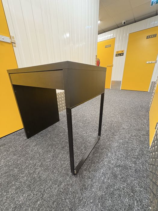 Secretária pequena IKEA