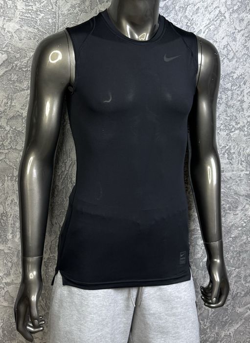 Nike Pro dri-fit compression майка безрукавка M размер спортивная черная