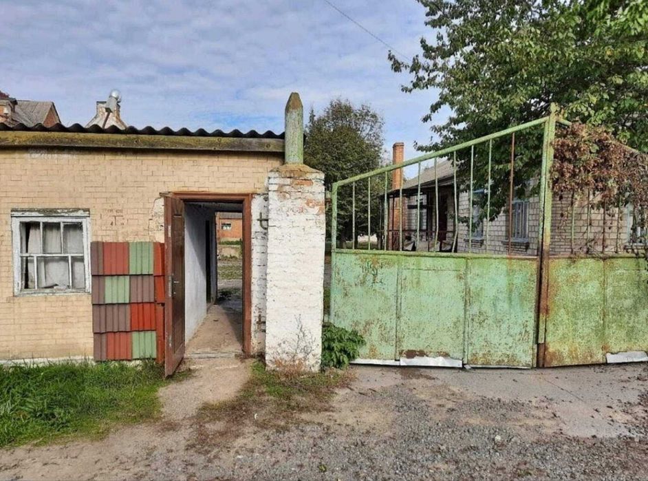 (5) Продаж комерційного приміщення в Літині 6470