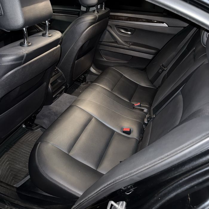 Продам авто BMW535i