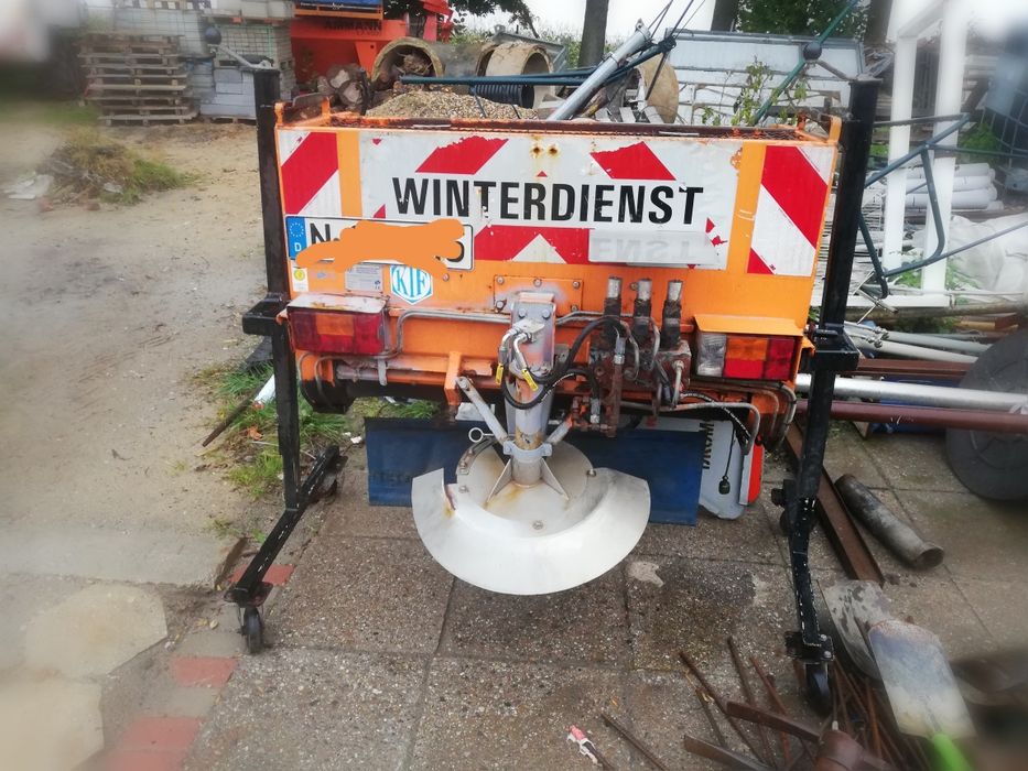 Piaskarka solarka hydrauliczna multicar