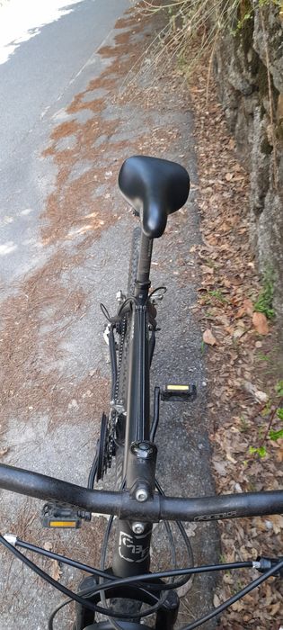 Bicicleta CBF com muito material SHIMANO