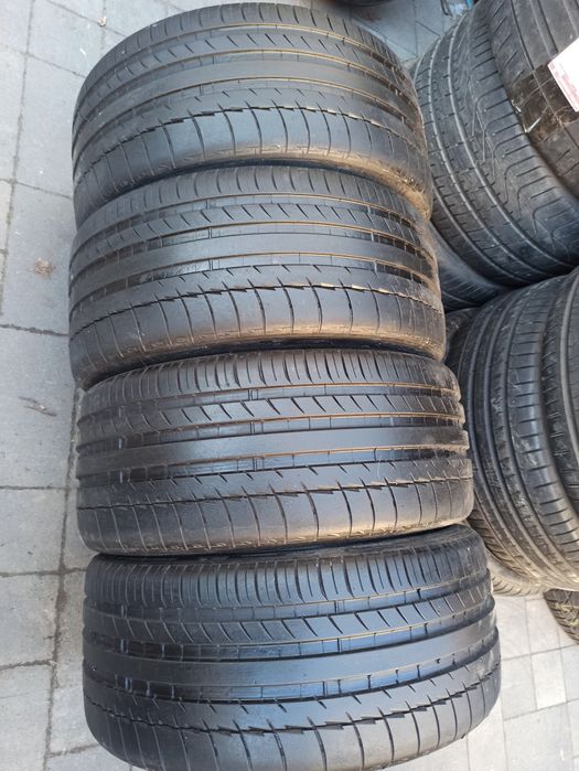 Летняя резина 235/35 R19 Michelin Pilot Sport 2