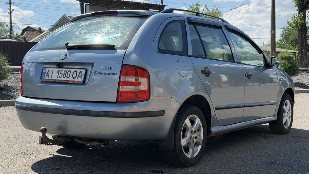 Продам Skoda Fabia в хорошом состояние