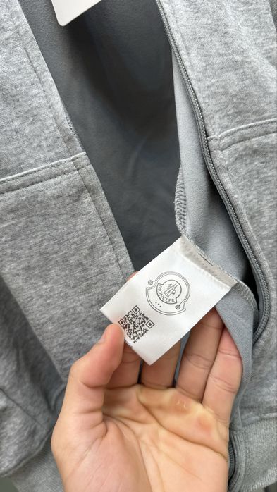 Casaco cinzento mocnler