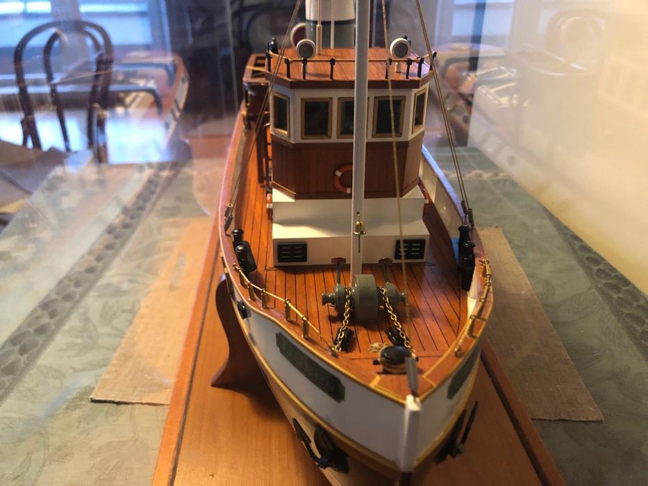 Unikatowy model holownika pełnomorskiego M/S „Ulises”, w gablocie