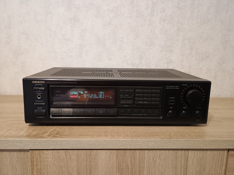 Amplituner Onkyo TX 9011