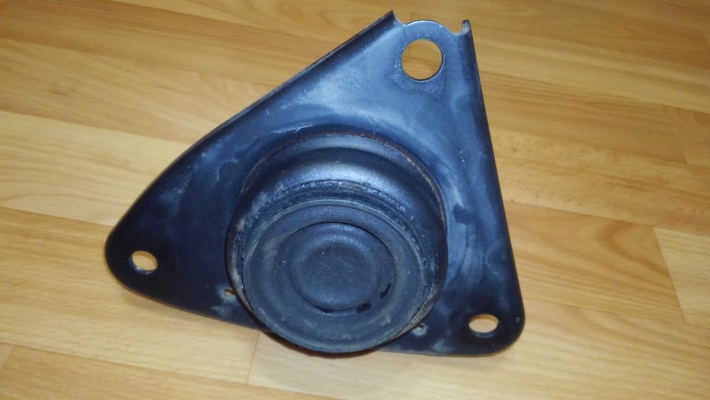 Подушка двигателя Hyundai I30 / KIA CEED (БУ)