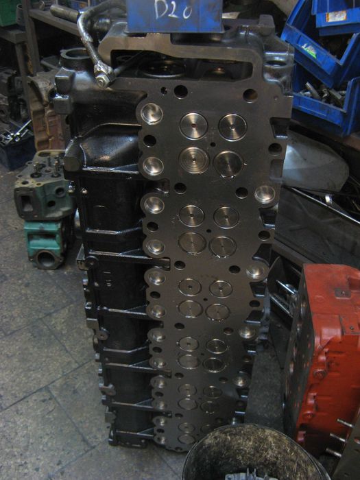 Regeneracja  sprzedaż   głowic  mercedes man  volvo  daf  deutz    cat