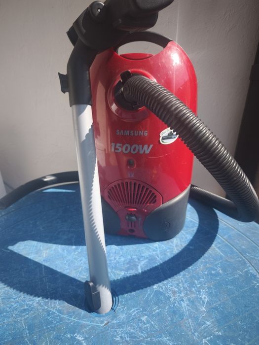 Пилосос бувший у виконанні