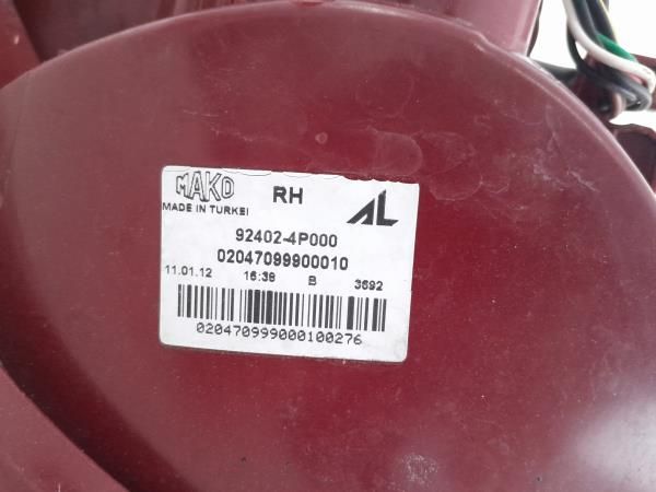 Farolim direito HYUNDAI i20 (PB, PBT)