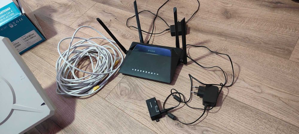 Zestaw LTE z anteną zewnętrzna DWP-812KT Router plus antena zewnętrzna