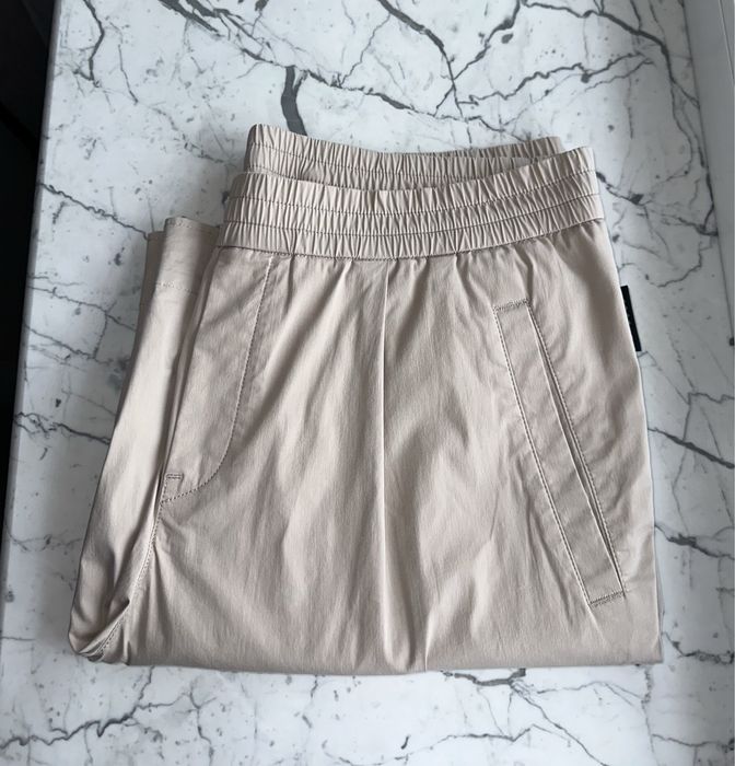 Легкие шорты Bogner