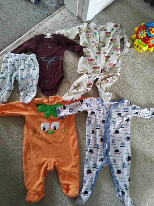 Чоловічки, бодики 68. 3-6 міс.