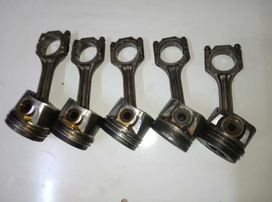 VW T4 2,5 TDI 88km 102 km Tłok z korbowodem nominał Gwarancja