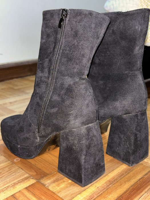 Botas novas efeito pele