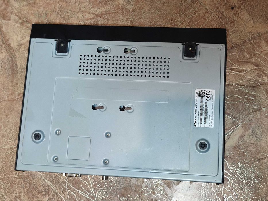 Регистратор IP Dahua NVR4116H