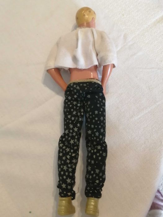Boneco Ken, dos anos 90