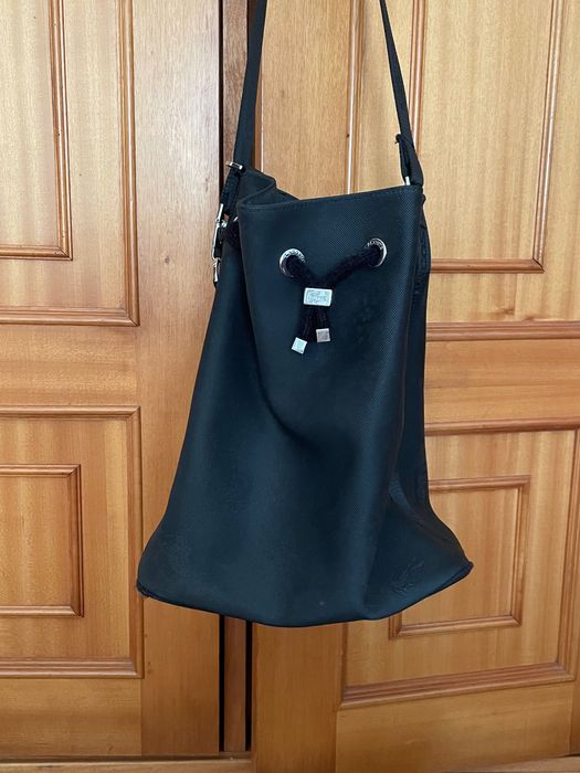 Mala preta  vintage Lacoste