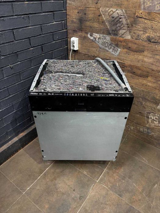 Вбудована посудомийна машина Beko DIN39330