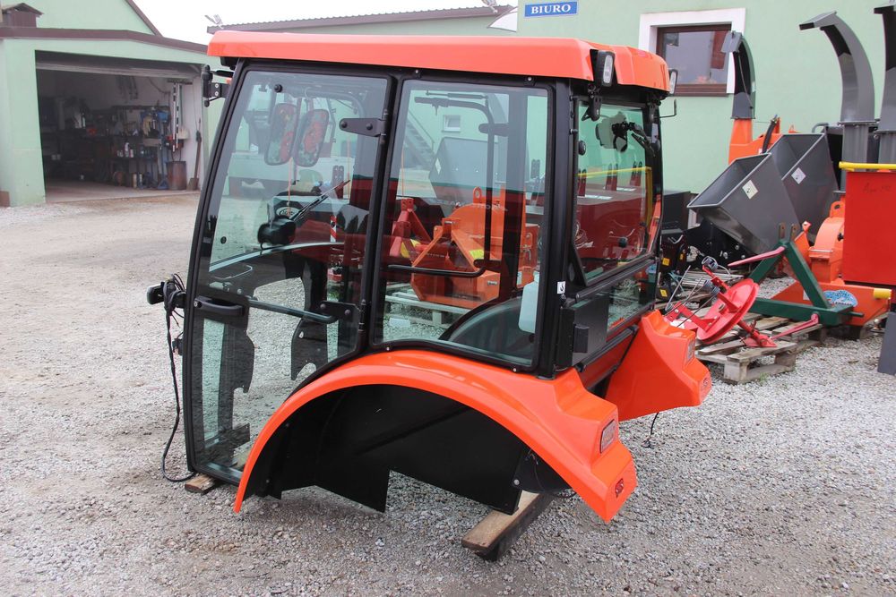 Kabina sadownicza kabiny Naglak C360 C360 z błotnikami Komfort