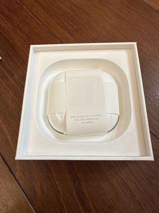 Airpods 4 Selados