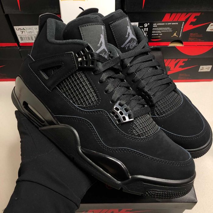 Air Jordan 4 Retro Black Cat r.40