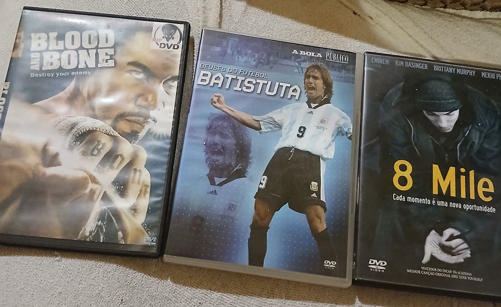 Vendo CDS E DVDS
