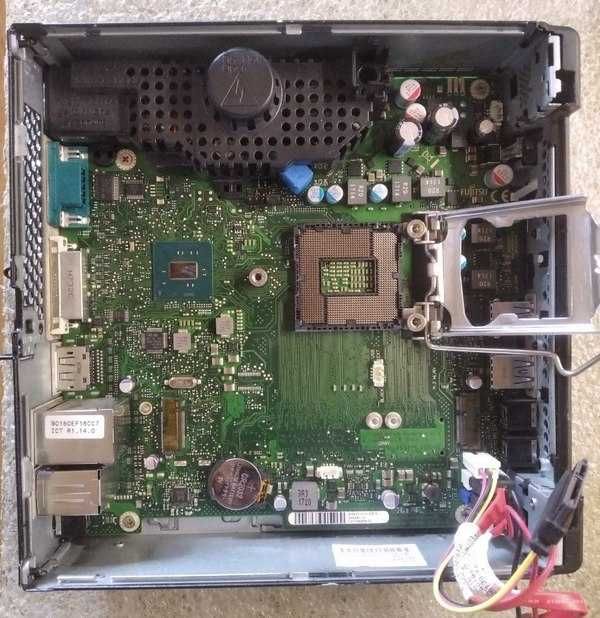 Компьютер Fujitsu Esprimo Q556/2