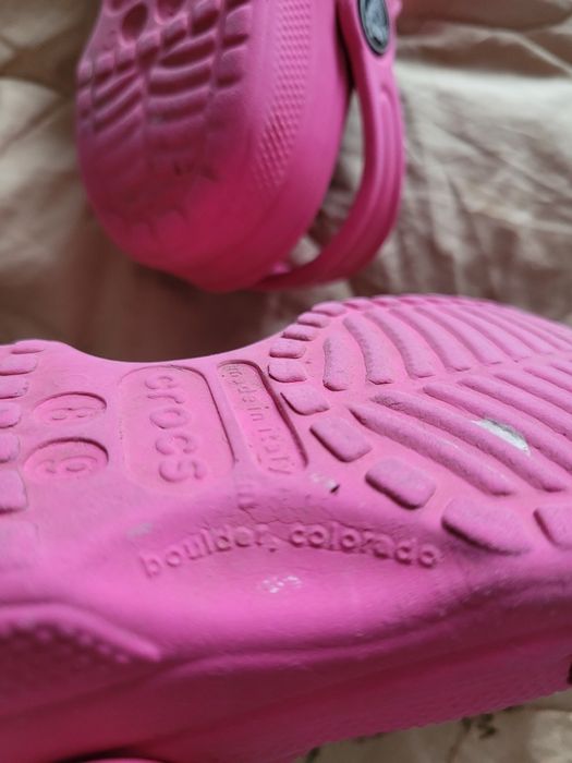 Klapki Crocs lato basen r. 25