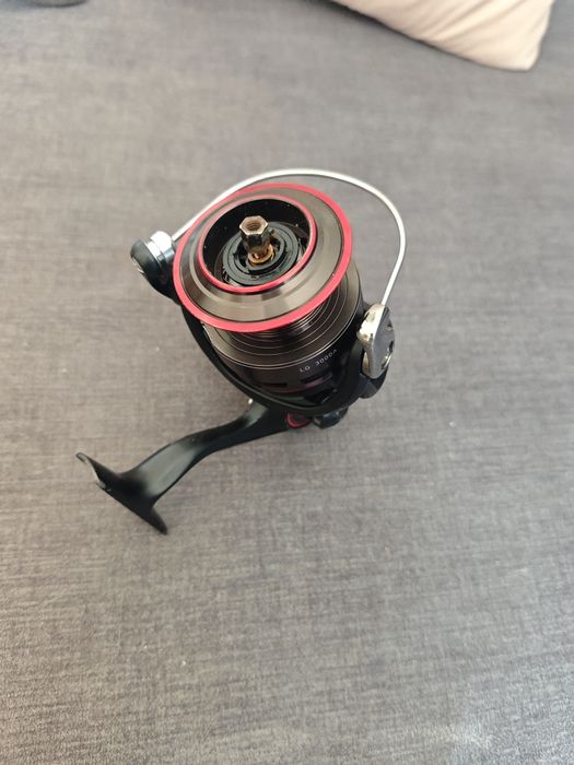Carreto Daiwa Laguna 3000a
