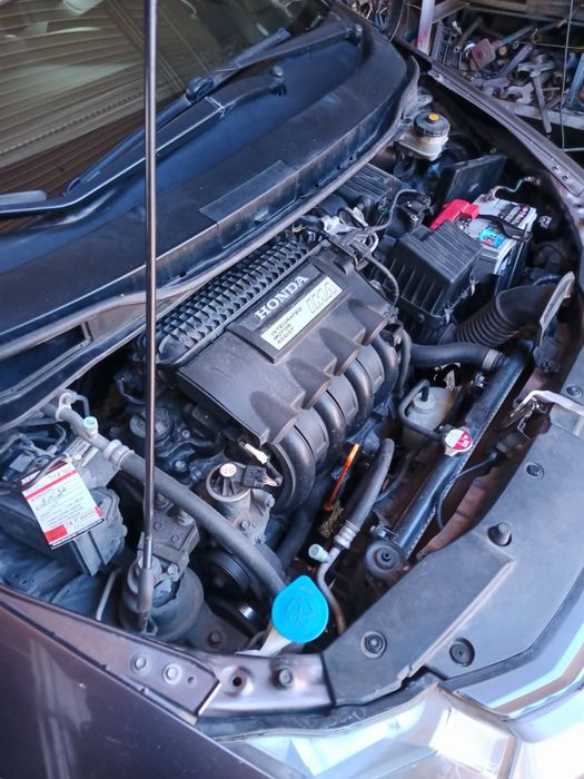 Honda insight.