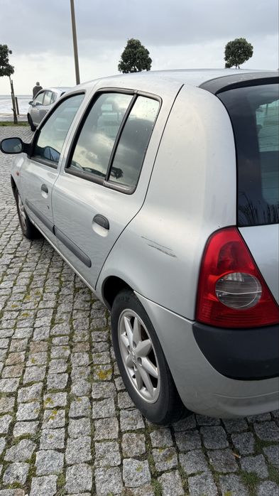 Renault clio 1.2 2002