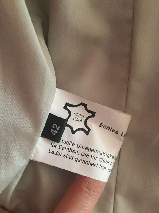 Płaszcz skórzany czerwony 42