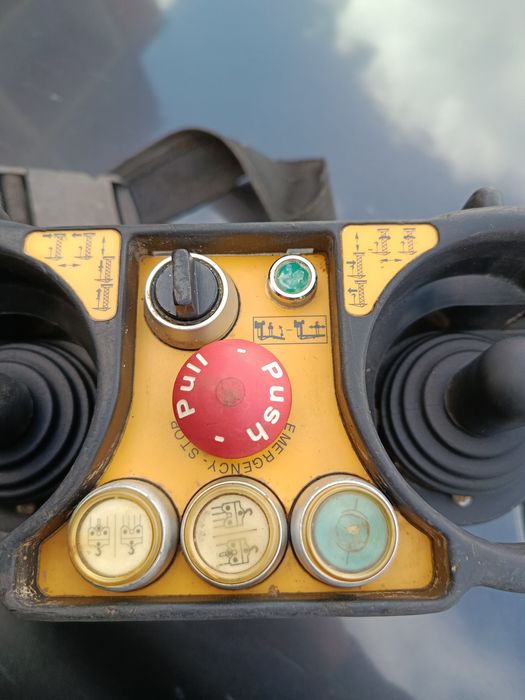 Sterowanie radiowe pilot dźwig żuraw hds Hetronic Steuersysteme bomag