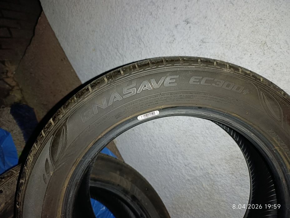 Nowe opony 185/60 r16