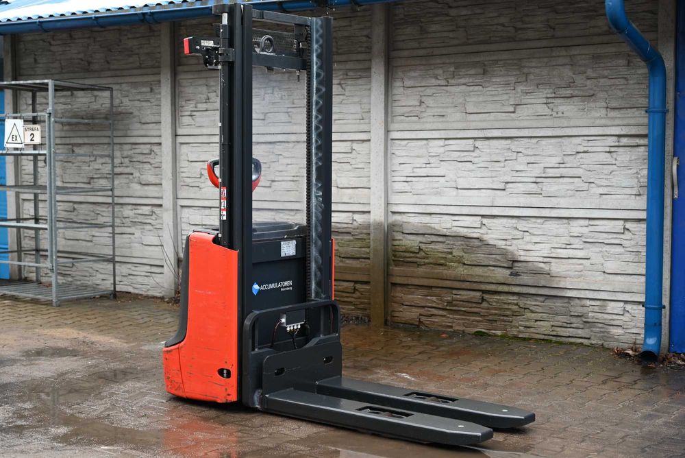 Paleciak elektryczny Linde L10 z Wagą RAVAS 1000kg Bat:22 rok FHP 454