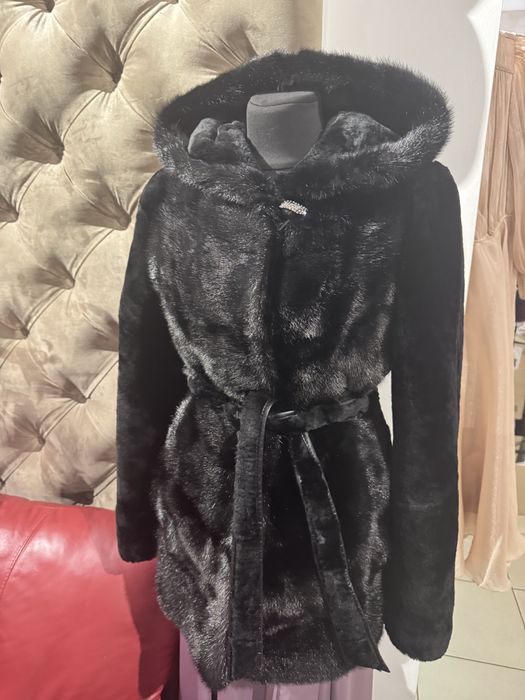 Шуба мутон+норка, розмір 40-42