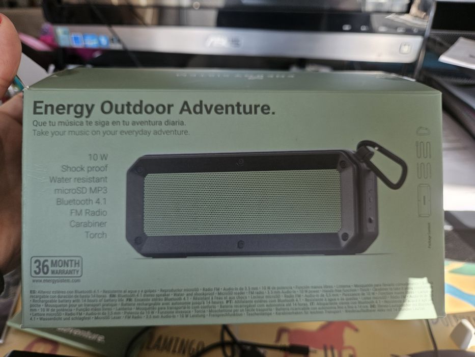 Coluna de som Bluetooth ideal para exterior