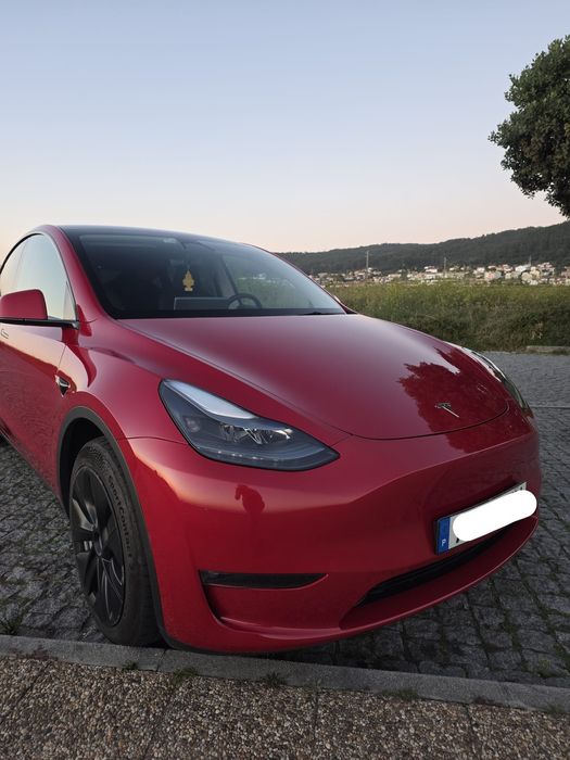 Tesla Model Y Long Range Dual Motor 4x4 IVA DEDUTÍVEL