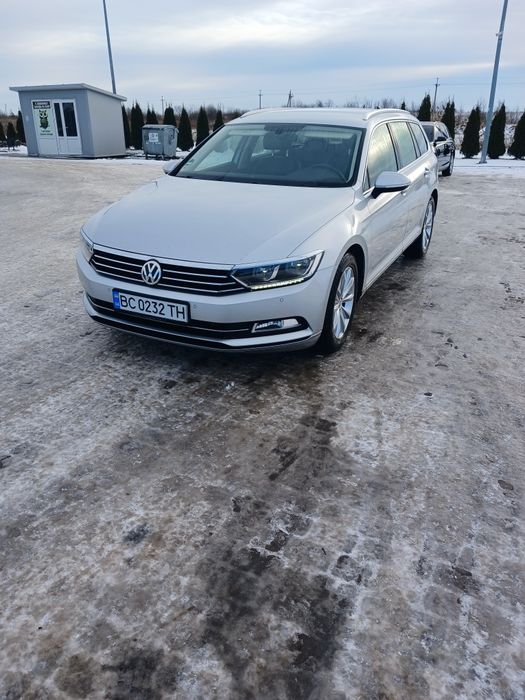 Продається пасат Б8