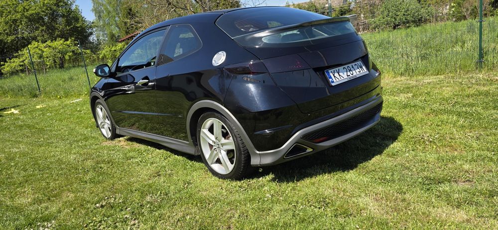 Honda Civic UFO 1.8 vtec 2007r 198tys