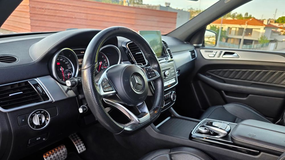 Mercedes-Benz GLS 350 d 4Matic 9G-TRONIC AMG Line