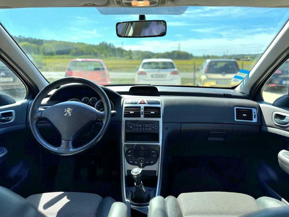 Peugeot 307 1.6 HDi- Garantia Incluída