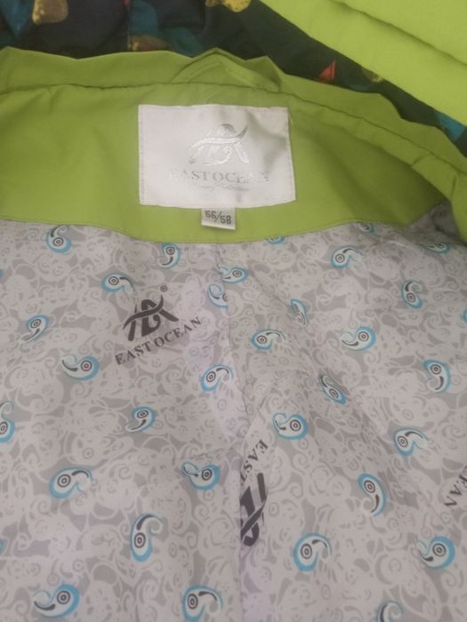 Вітровка  жіноча фабрічна.