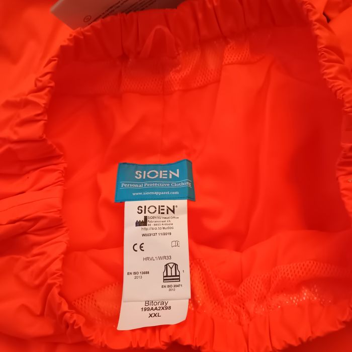 Spodnie męskie ,przeciwdeszczowe ,2XL