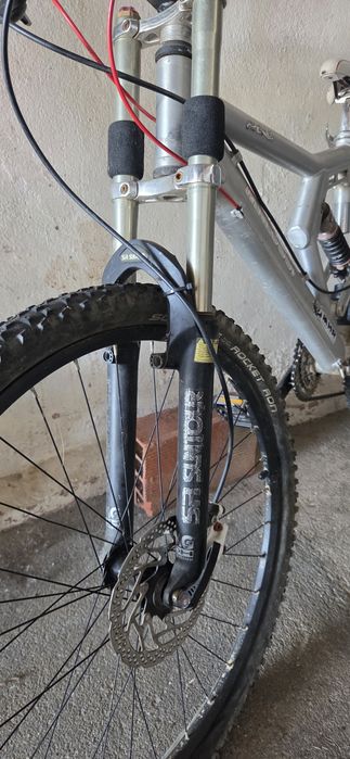 Bicicleta de downhill