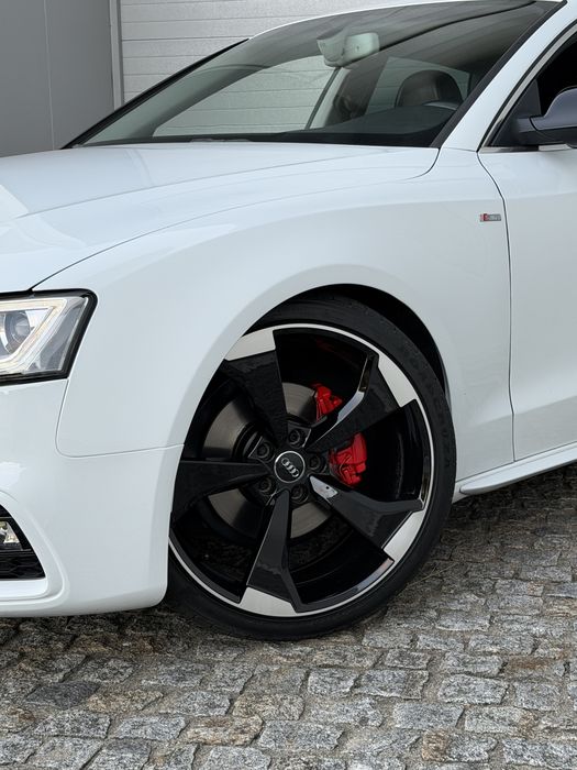 Audi A5 S-line 2.0 tdi 190 cv ( Trato de crédito)